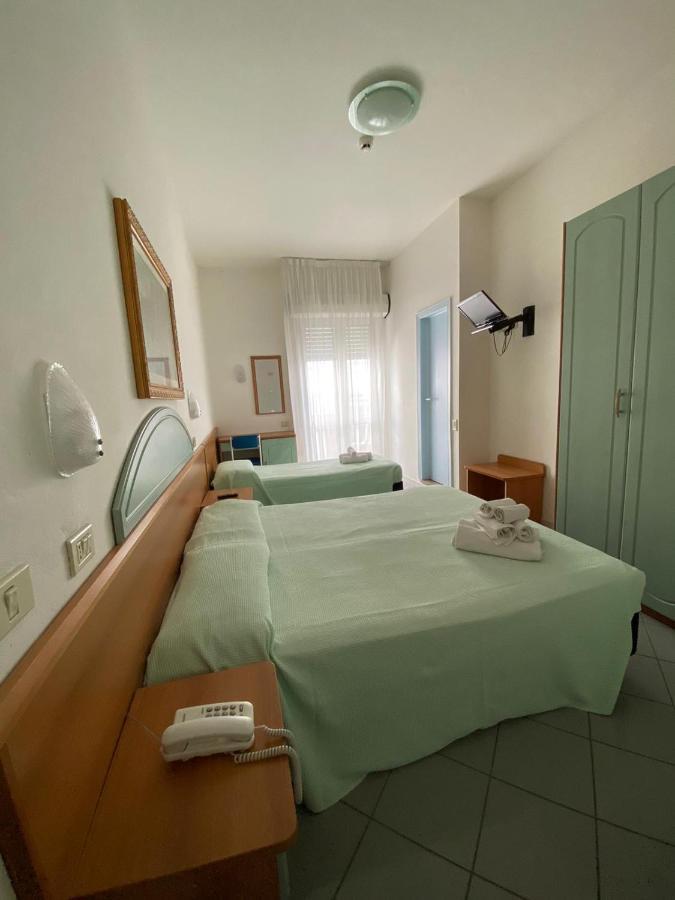 Hotel Mediterraneo 리미니 외부 사진